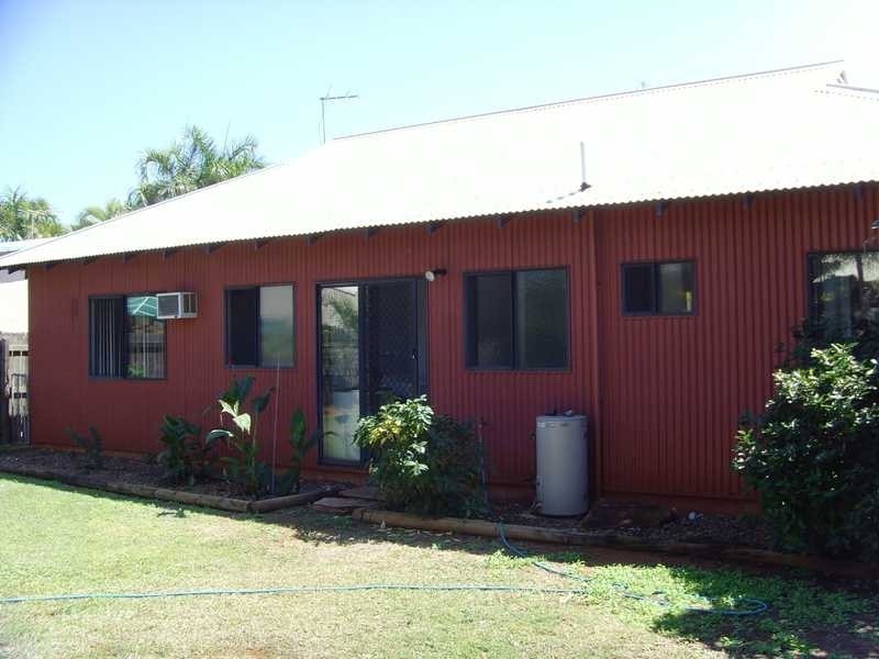 4 Charles Road, Broome WA 6725