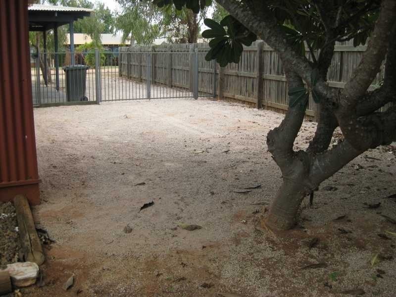 4 Charles Road, Broome WA 6725