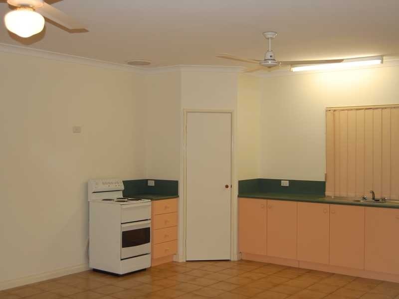 2/10 DEPLEDGE WAY CABLE BEACH, Broome WA 6725