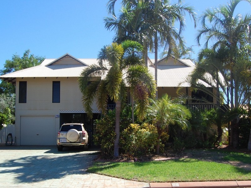 25 Howe Drive, Cable Beach WA 6726