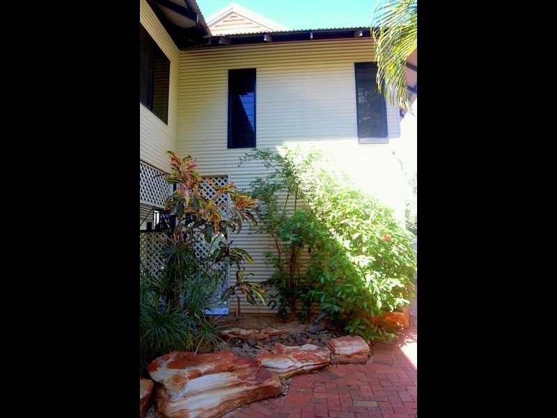 25 Howe Drive, Cable Beach WA 6726