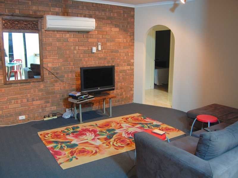 1/2 Robert Street, Broome WA 6725