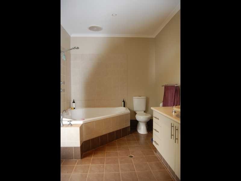 12 Lapwing Loop, Broome WA 6725