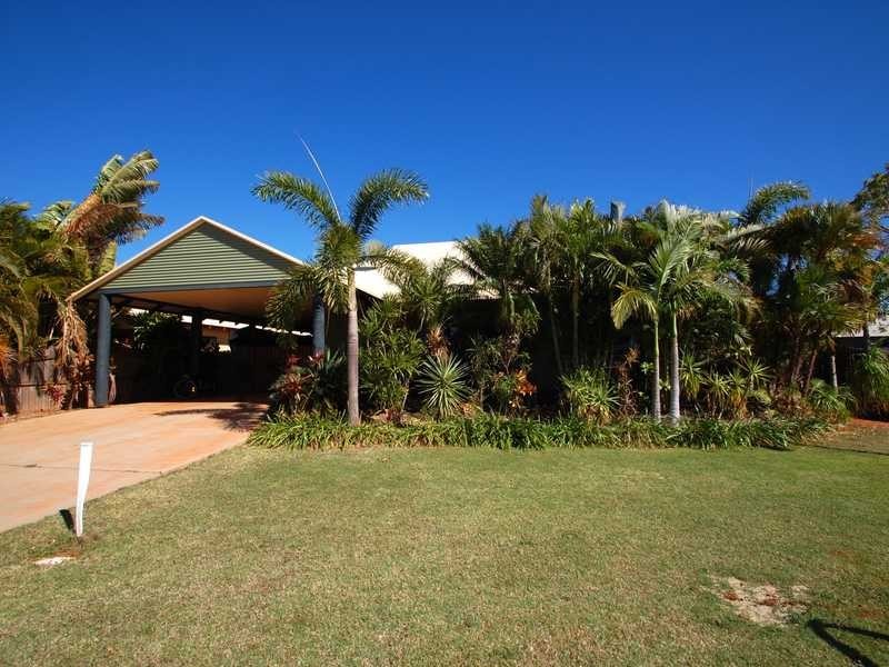 8 Flying Fox Avenue, Broome WA 6725