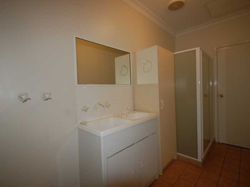 2/5-9 Herbert Street, Broome WA 6725