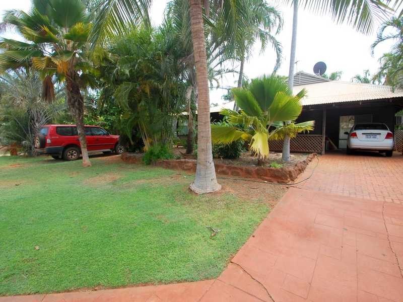 4 Manado Court, Cable Beach WA 6726