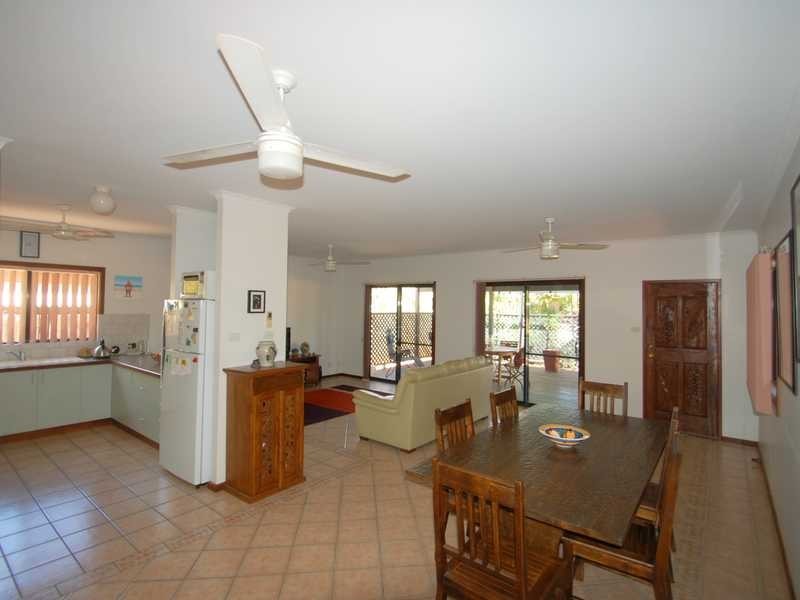 4 Gibson Retreat, Cable Beach WA 6726