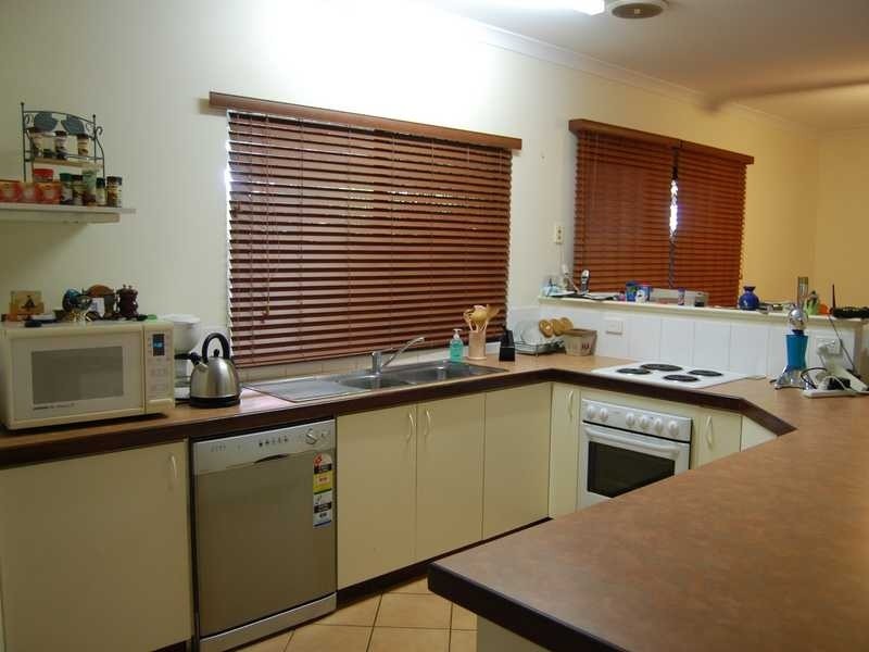 4 Bowerbird Loop, Broome WA 6725