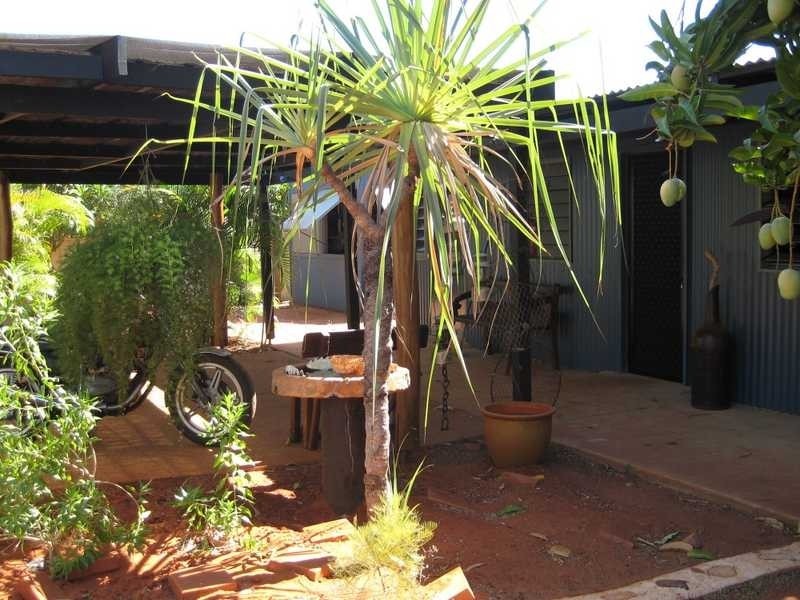 8 Frewer Avenue, Broome WA 6725