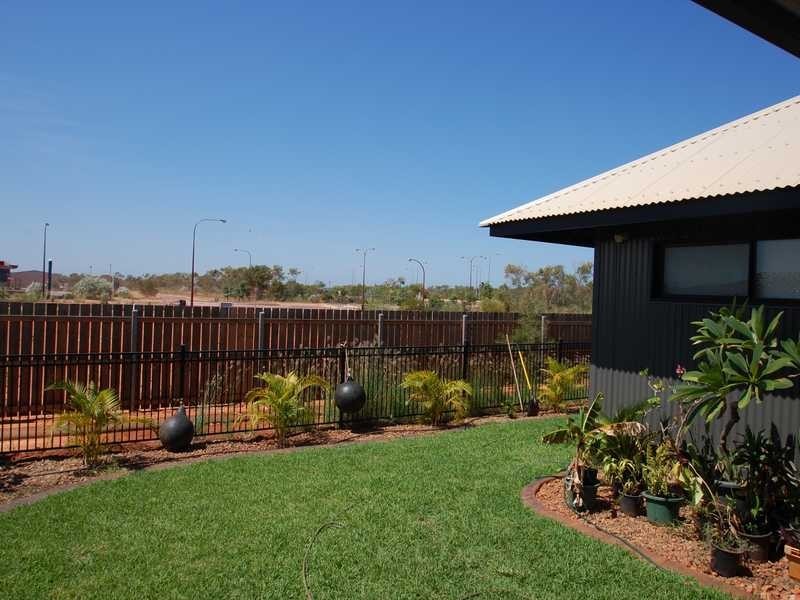 2 Shiosaki Brace, Broome WA 6725