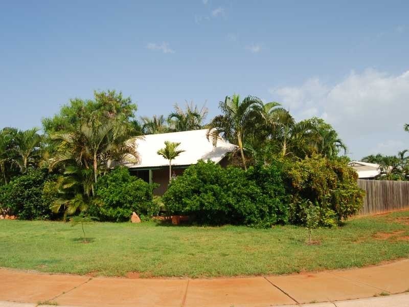 13 De Pledge Way, Cable Beach WA 6726