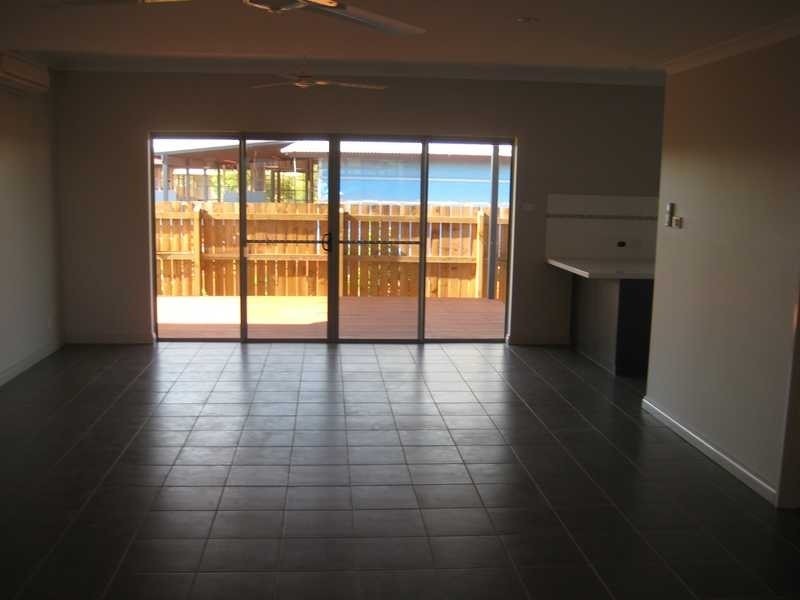 12B Pelcan Gardens, Broome WA 6725