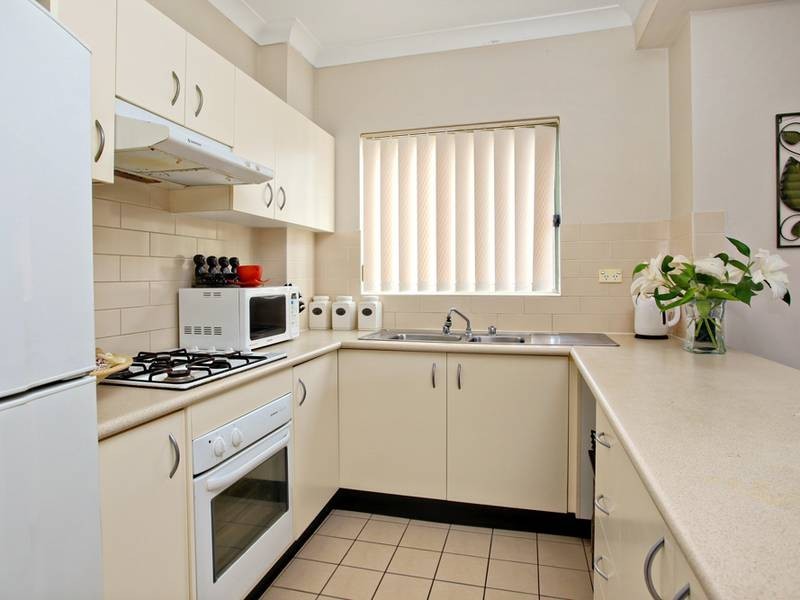 23/11-13 Fourth Avenue, Blacktown NSW 2148