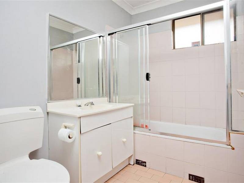 69/7 Griffiths Street, Blacktown NSW 2148