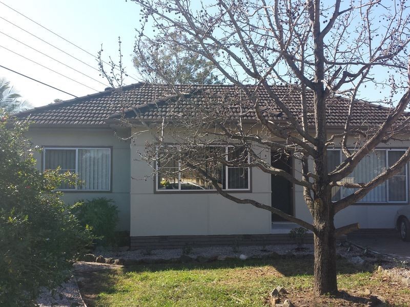 27 Curran Road, Marayong NSW 2148