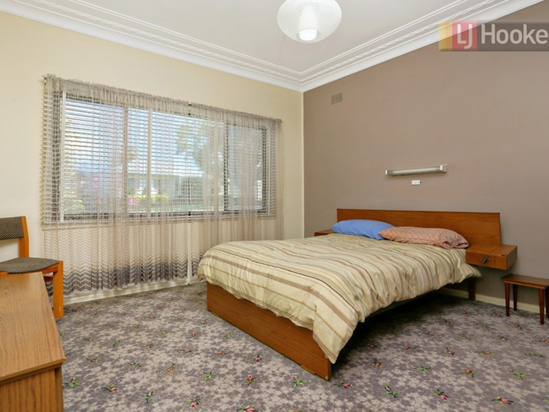 27 Lock Street, Blacktown NSW 2148