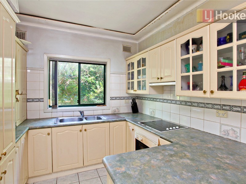 43 Great Western Highway, Oxley Park NSW 2760