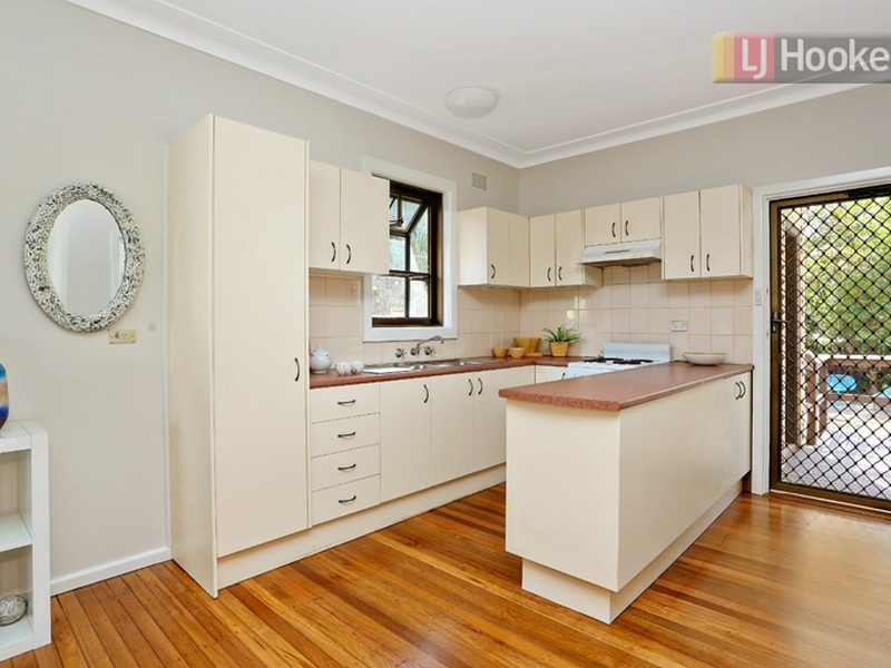 15 Vincent Street, Blacktown NSW 2148