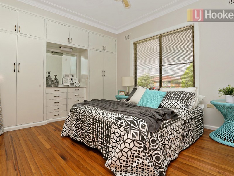 15 Vincent Street, Blacktown NSW 2148