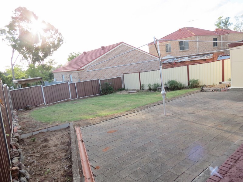 6 Hilltop Avenue, Blacktown NSW 2148