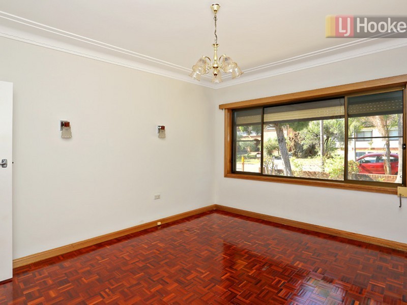 16 Kirkman Road, Blacktown NSW 2148