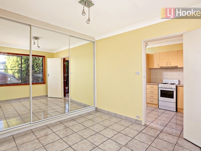 16 Kirkman Road, Blacktown NSW 2148