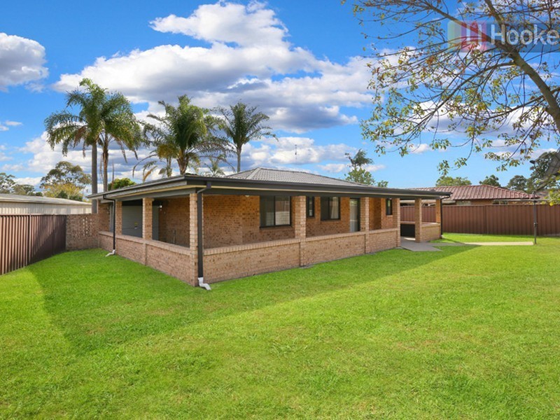 10 Verity Place, Oakhurst NSW 2761