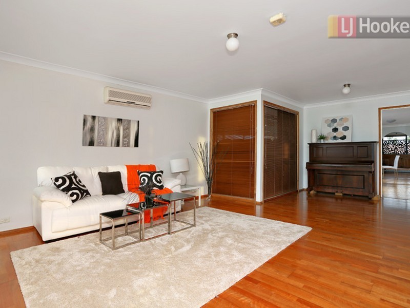 27 Darrell Place, Oakhurst NSW 2761