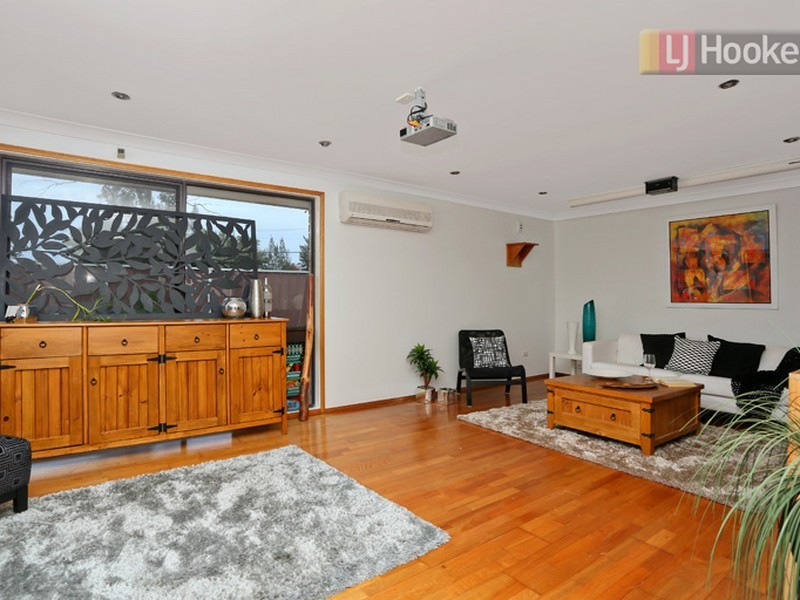 27 Darrell Place, Oakhurst NSW 2761