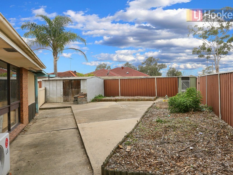 27 Darrell Place, Oakhurst NSW 2761