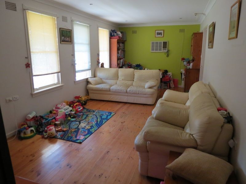 31 Parkes Crescent, Blackett NSW 2770