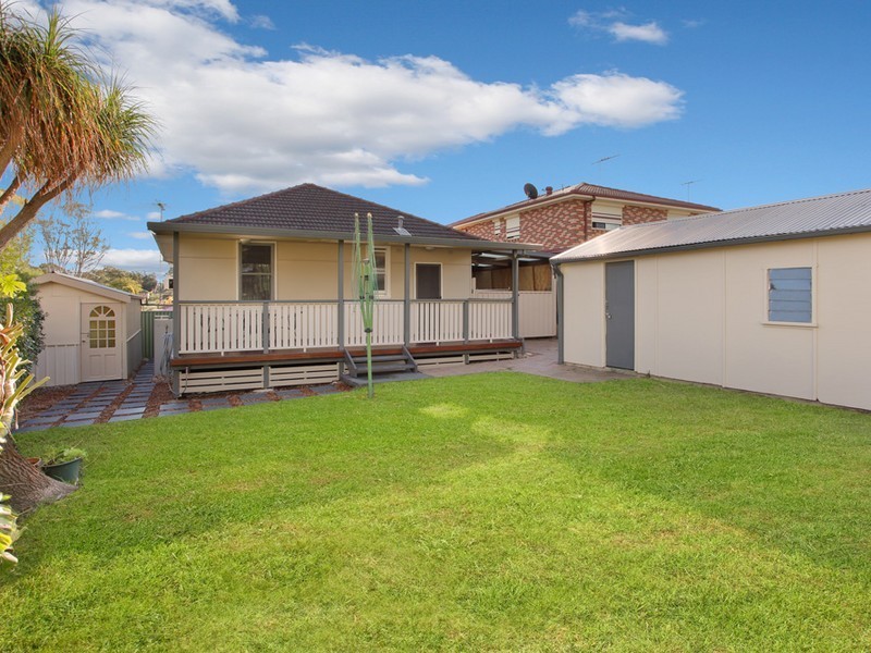 43 Dawn Drive, Seven Hills NSW 2147