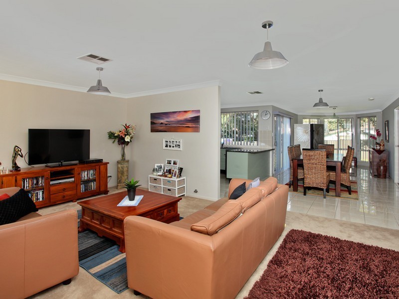 6a School Parade, Doonside NSW 2767