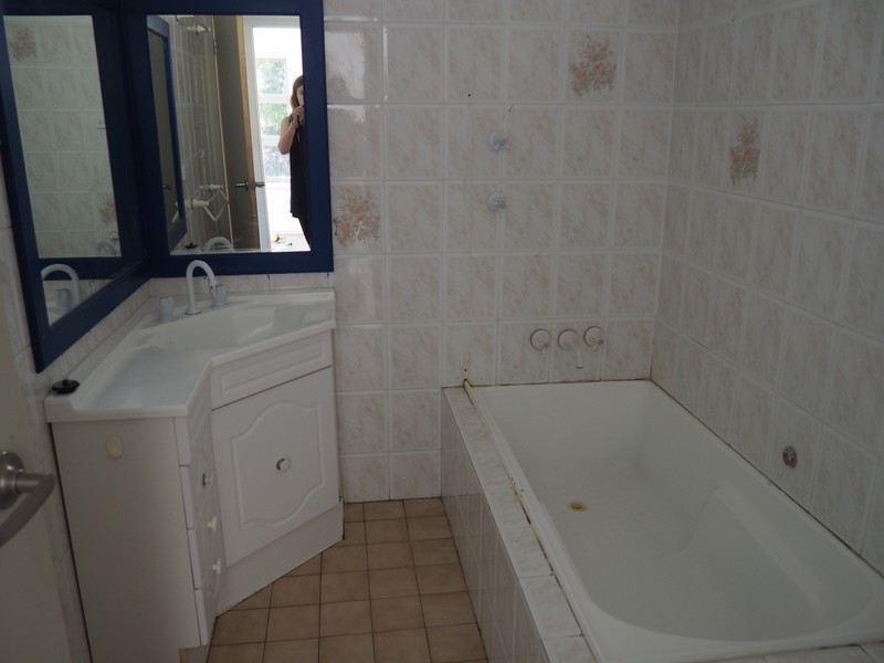 8 Hunter Street, Blacktown NSW 2148