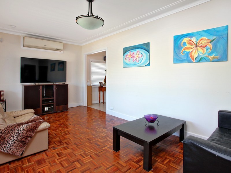 33 Newhaven Avenue, Blacktown NSW 2148