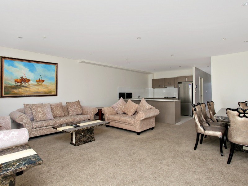 8/130 Main Street, Blacktown NSW 2148