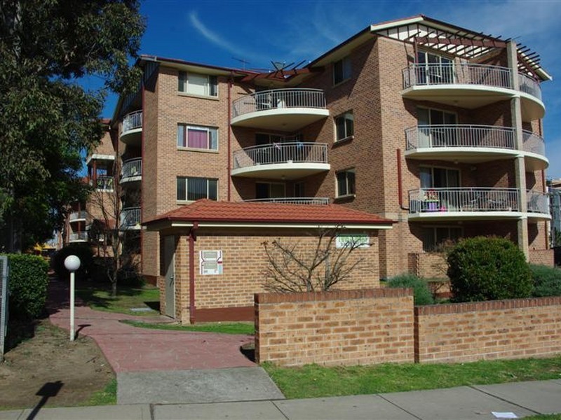 50/8-10 Fourth Avenue, Blacktown NSW 2148
