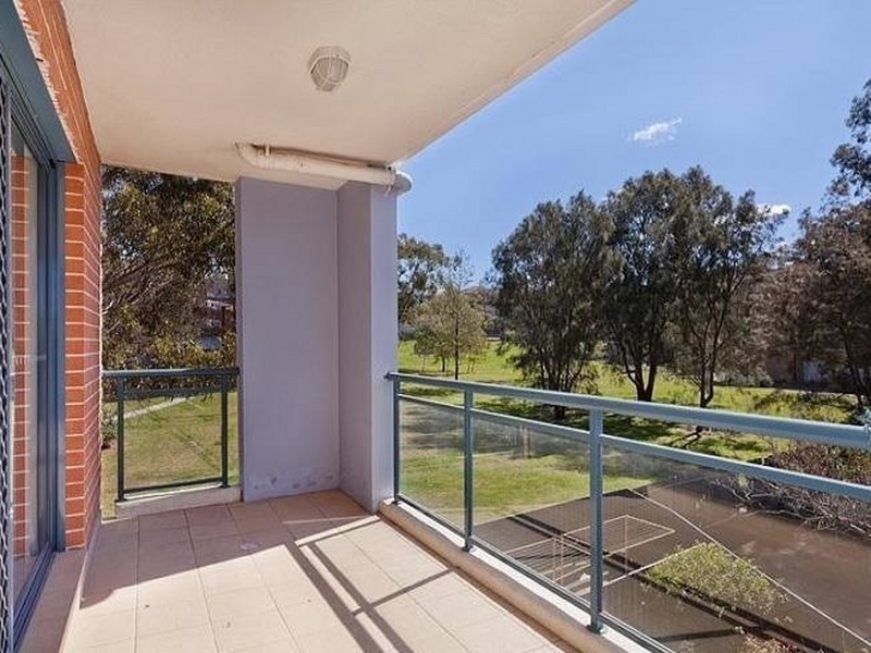 17/3-5 Boyd Street, Blacktown NSW 2148