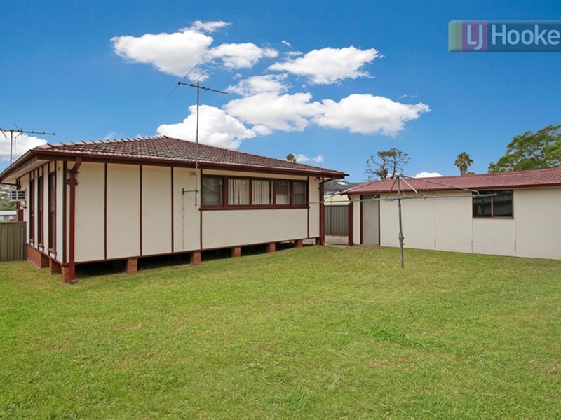 9 Hales Places, Blackett NSW 2770