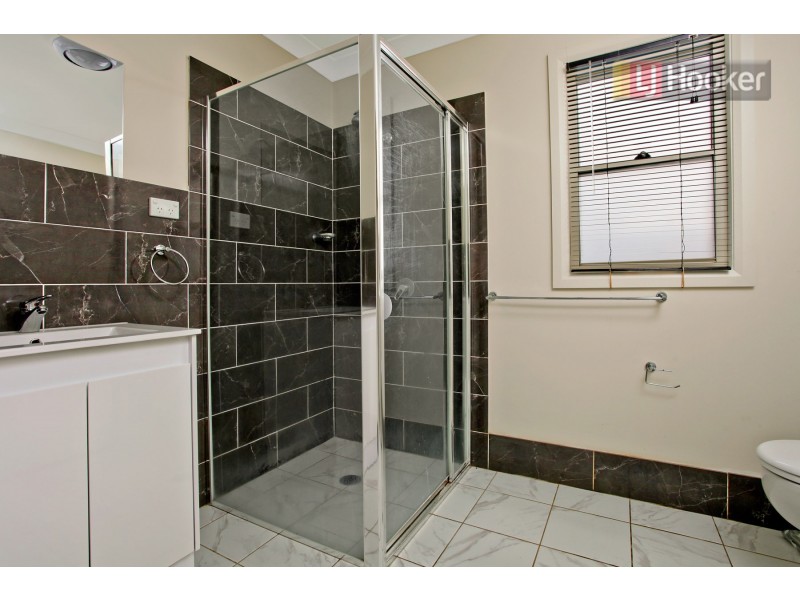 2 & 2A Coogan Place, Dean Park NSW 2761