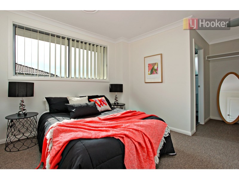 8 Daphne Place, Blacktown NSW 2148