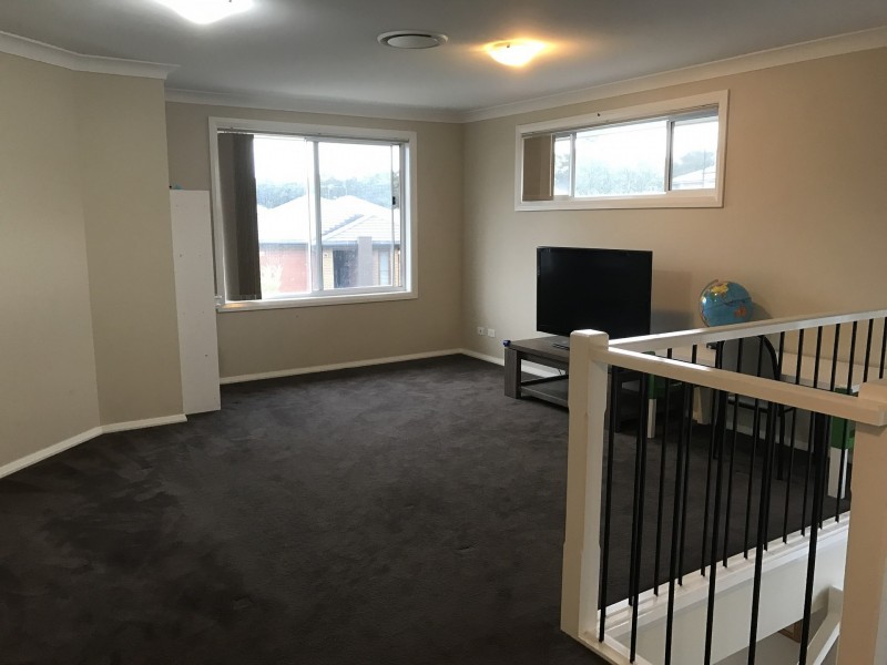 69 Saltbush Circuit, Ropes Crossing NSW 2760