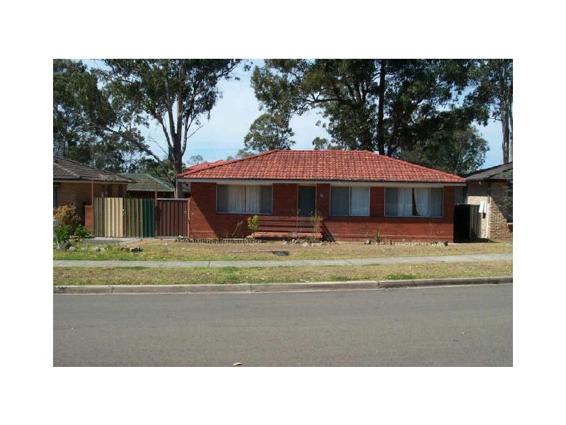 6 Gerald Crescent, Doonside NSW 2767