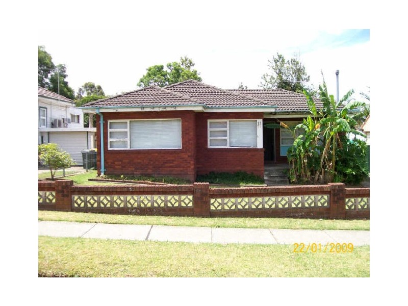 13 Endeavour Street, Seven Hills NSW 2147