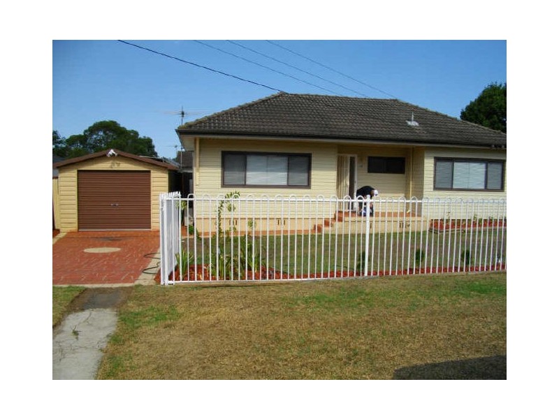 35 Tulloch Street, Blacktown NSW 2148