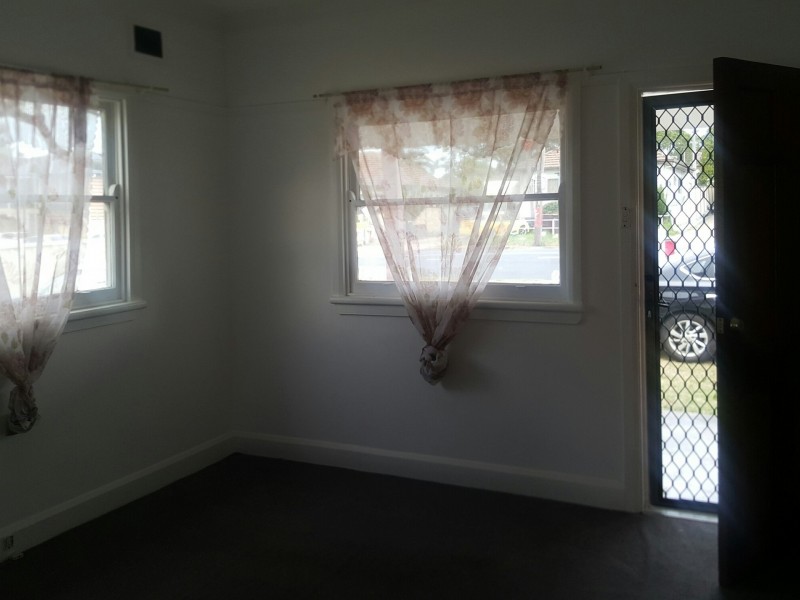 35 Balmoral Street, Blacktown NSW 2148