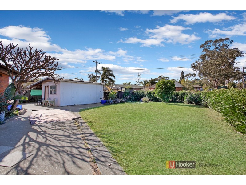 1 Basilisk Place, Whalan NSW 2770