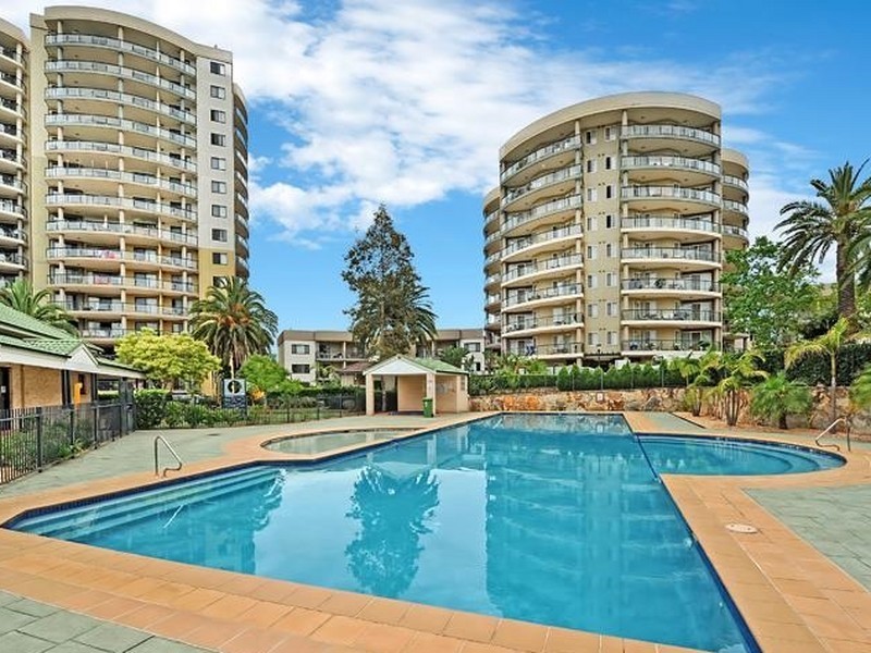 206/91B Bridge Road, Westmead NSW 2145