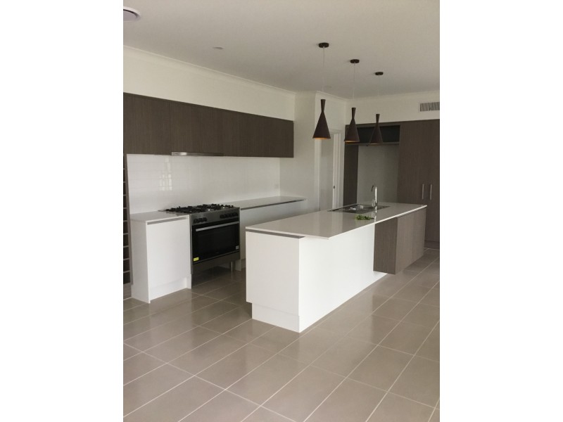64 Putters Circuit, Blacktown NSW 2148