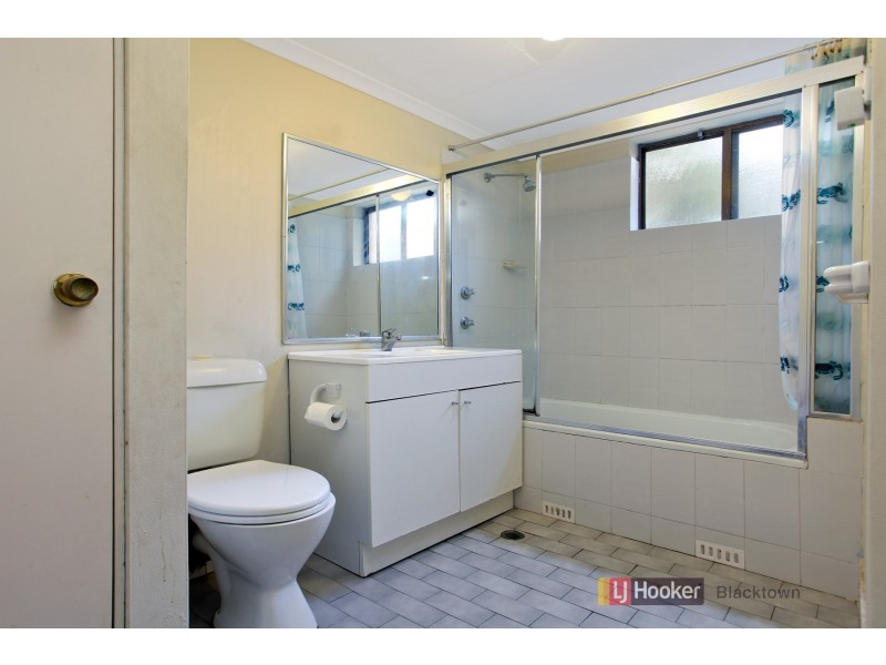 27/26 Mantaka Street, Blacktown NSW 2148